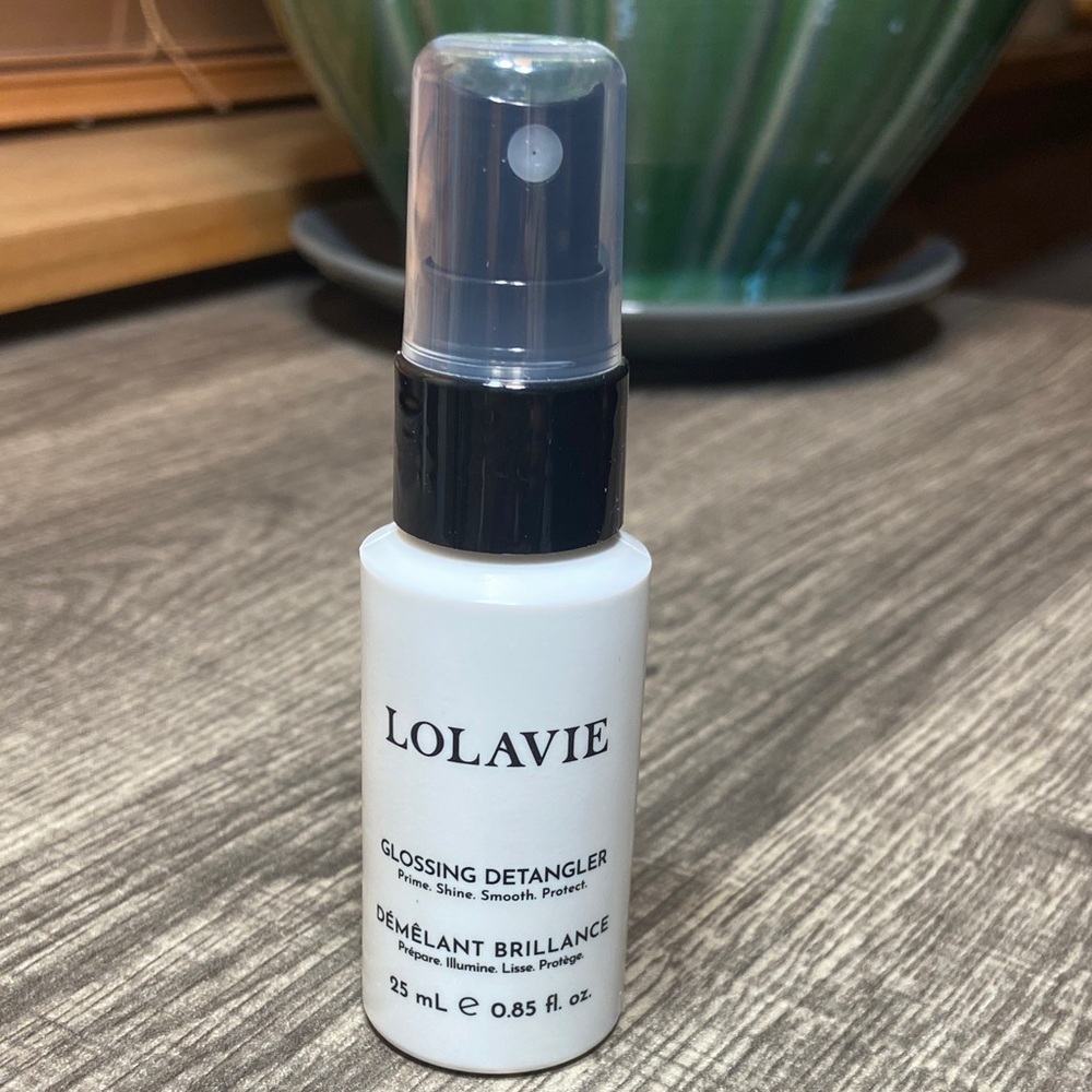 🌵5 for $20🌵Lolavie Glossing Detangler